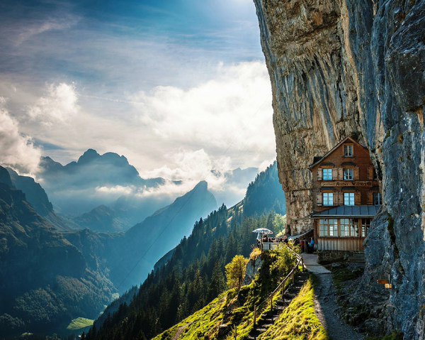 瑞士风格独特的高山旅馆Aescher